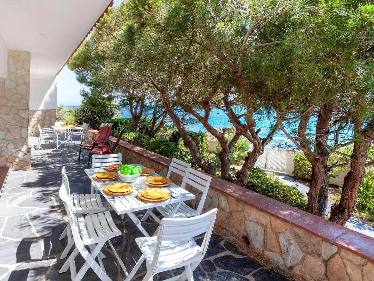 Holiday Home La Falconera Llanca